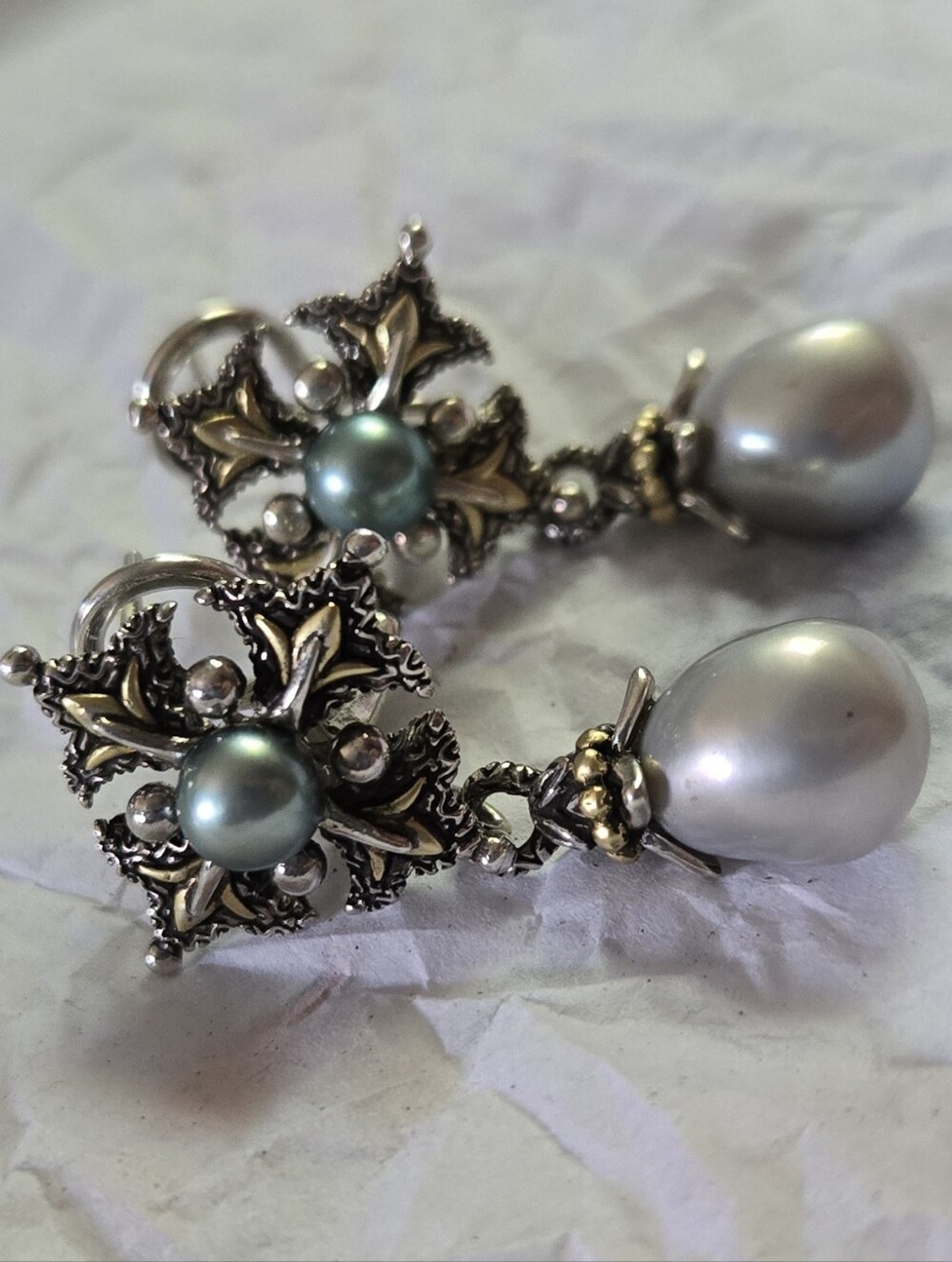 Barbara Bixby 925 and 18k cultured freshwater pearl earrings